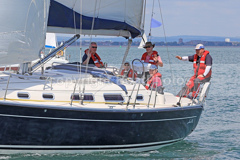 170701 THUNDERFLASH GBR9422T RTI_4029 - ROUND THE ISLAND 2017