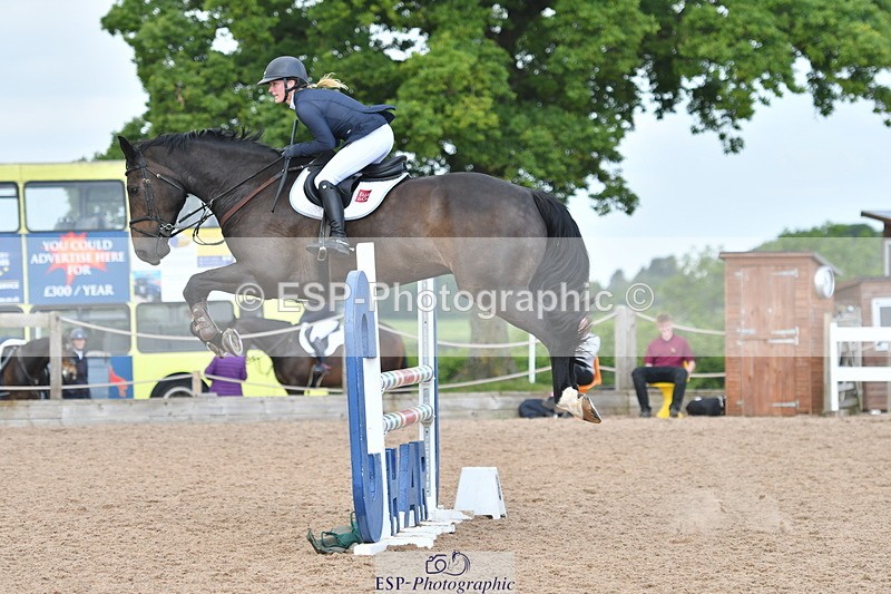 240609A-103951-03953 - Cls 16 Snr Discovery and 1m Open