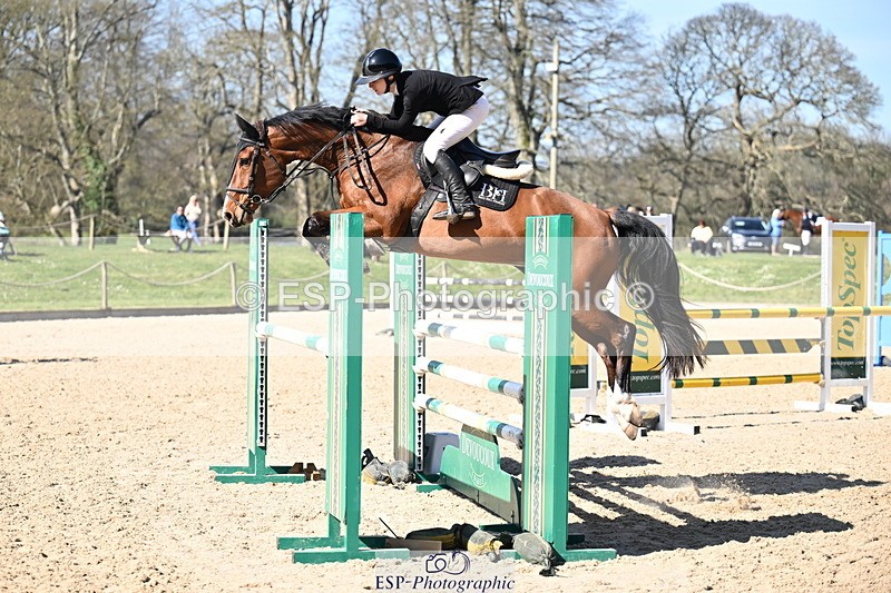 260321A-132556-00766 - 5 Newcomers 1m 10