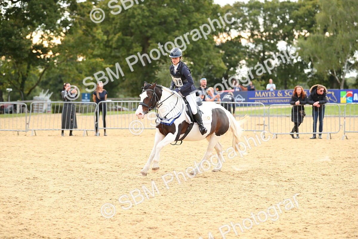 SBM_76194 - J19 - Junior 90cm Supreme Championship