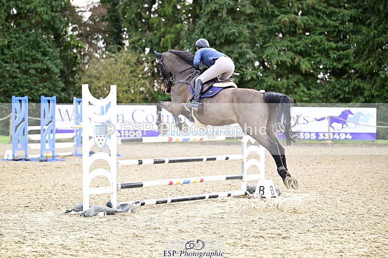 260214A-152520-01242 - 5 Newcomers and 1m 10 Open