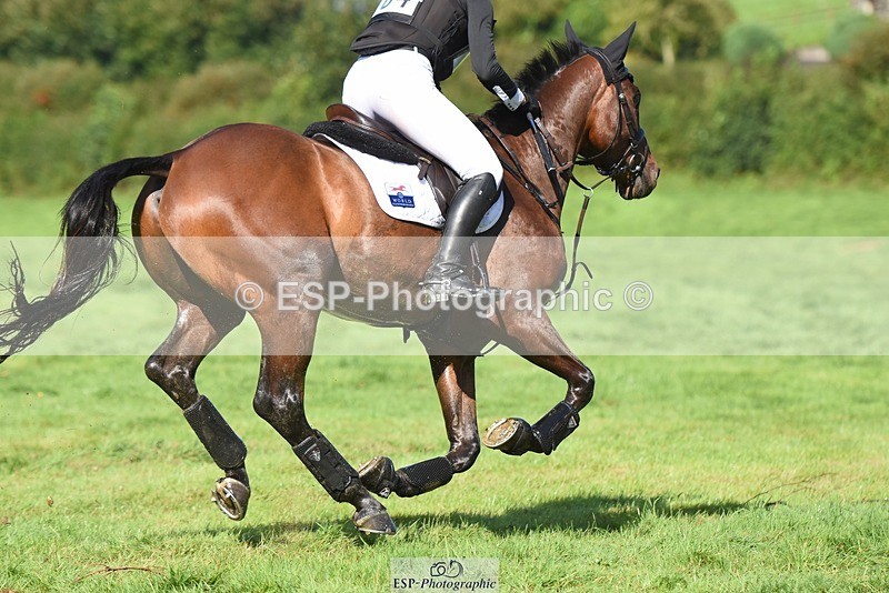 230820X-095844-1401 - BE90 XC 09.40 to Rider 151 at 11.44