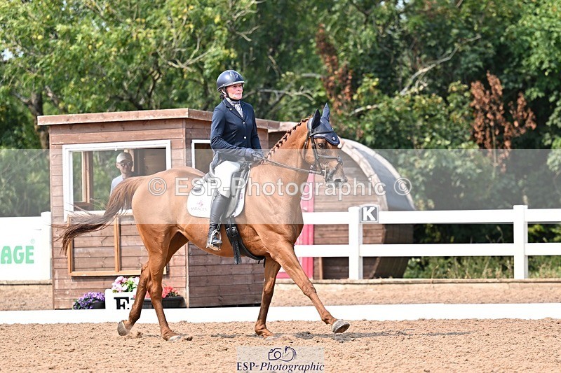 250816-142011-05333 - 142-Emma-Jane.BrownLord.in.Red