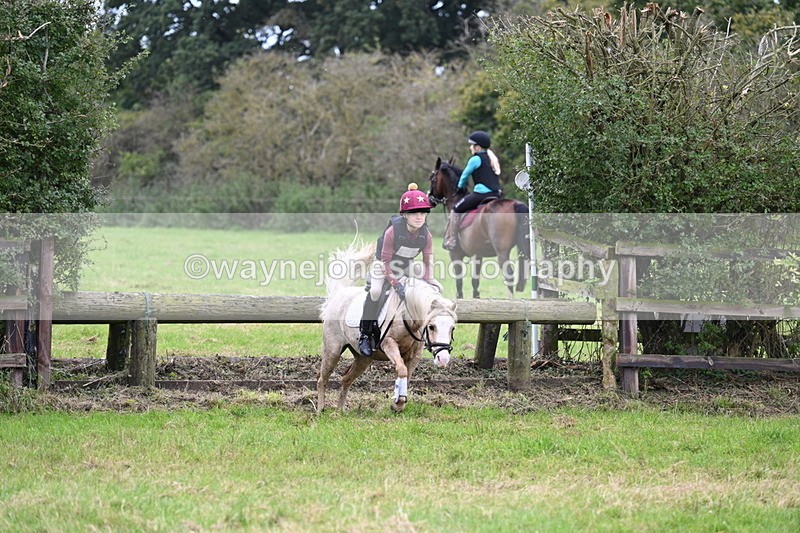 WJ7_0887 - Time at Photographer 12:22 to 12:35