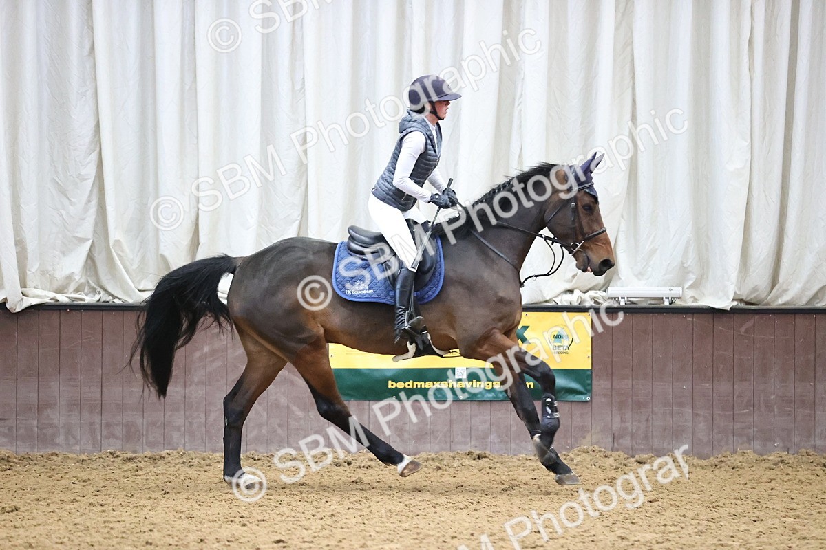 SBM_002409 - Class 8 - Clear Round 80cm