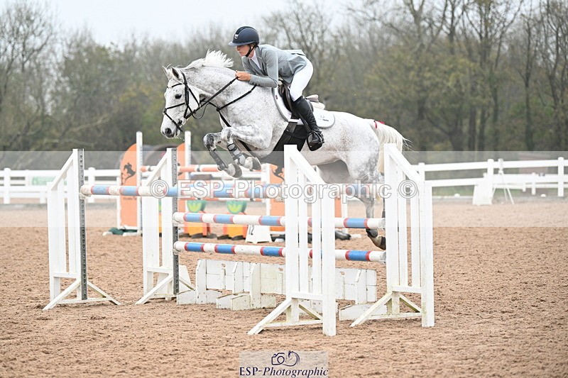 241102A-130338-04707 - SAT Cls 15 Foxhunter and 1.20m Open