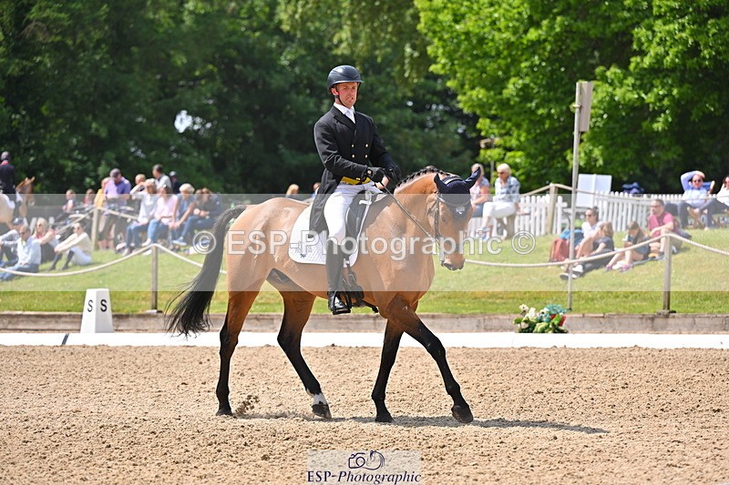 250523A-122832-06879 - C-284-Harry.Dzenis-KILBUNNY.MAXIMUS