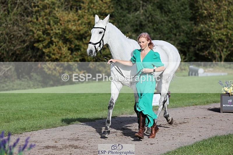 241027-102039-15823 - 506-Emma.Farrar-HER.NAME.IS.LOLA