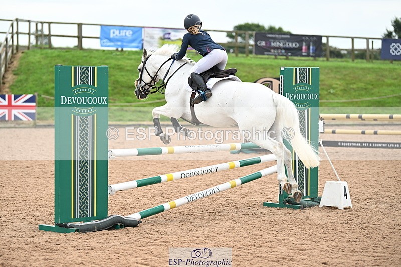 240907A-130630-01864 - Cls 3 Pony Medium Team 80cm & 90cm