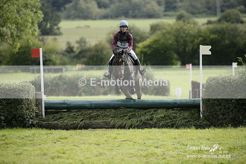  WWHT 031021 3391 - Intermediate (0.90m)  03/10/21