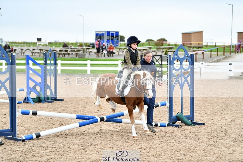 241013B-105349-00494 - Cls 2c 40cm Lead Rein