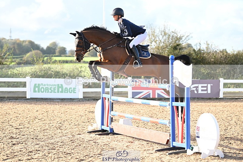 241023A-160616-01299 - Cls 6 National 1.30m Open