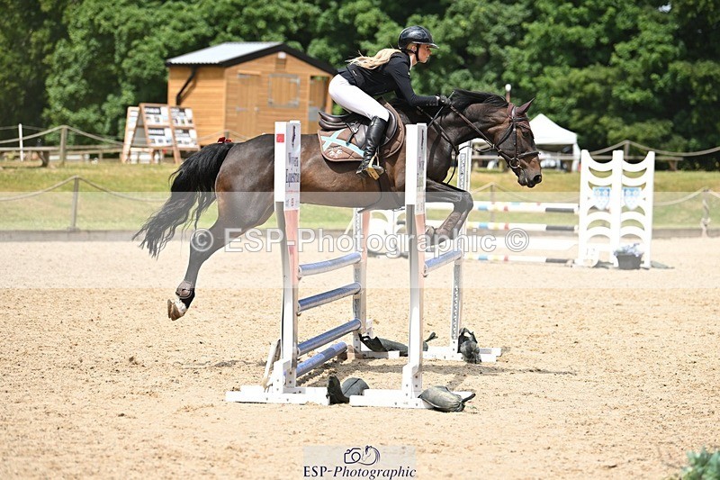 240704-125338-03358 - Cls 7 95cm Amateur Qualifier