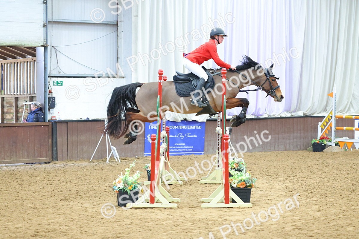 SBM_010813 - Class 23 - Senior Newcomers/ 1.10m Open - First Round (1.10m)