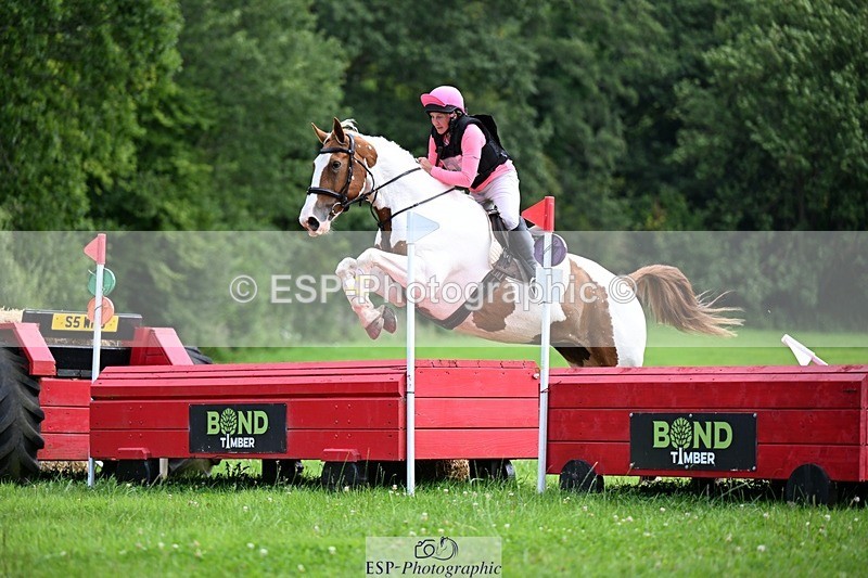 240803-143806-07587 - 162-Susan-Joy_Keeping-WARPAINT