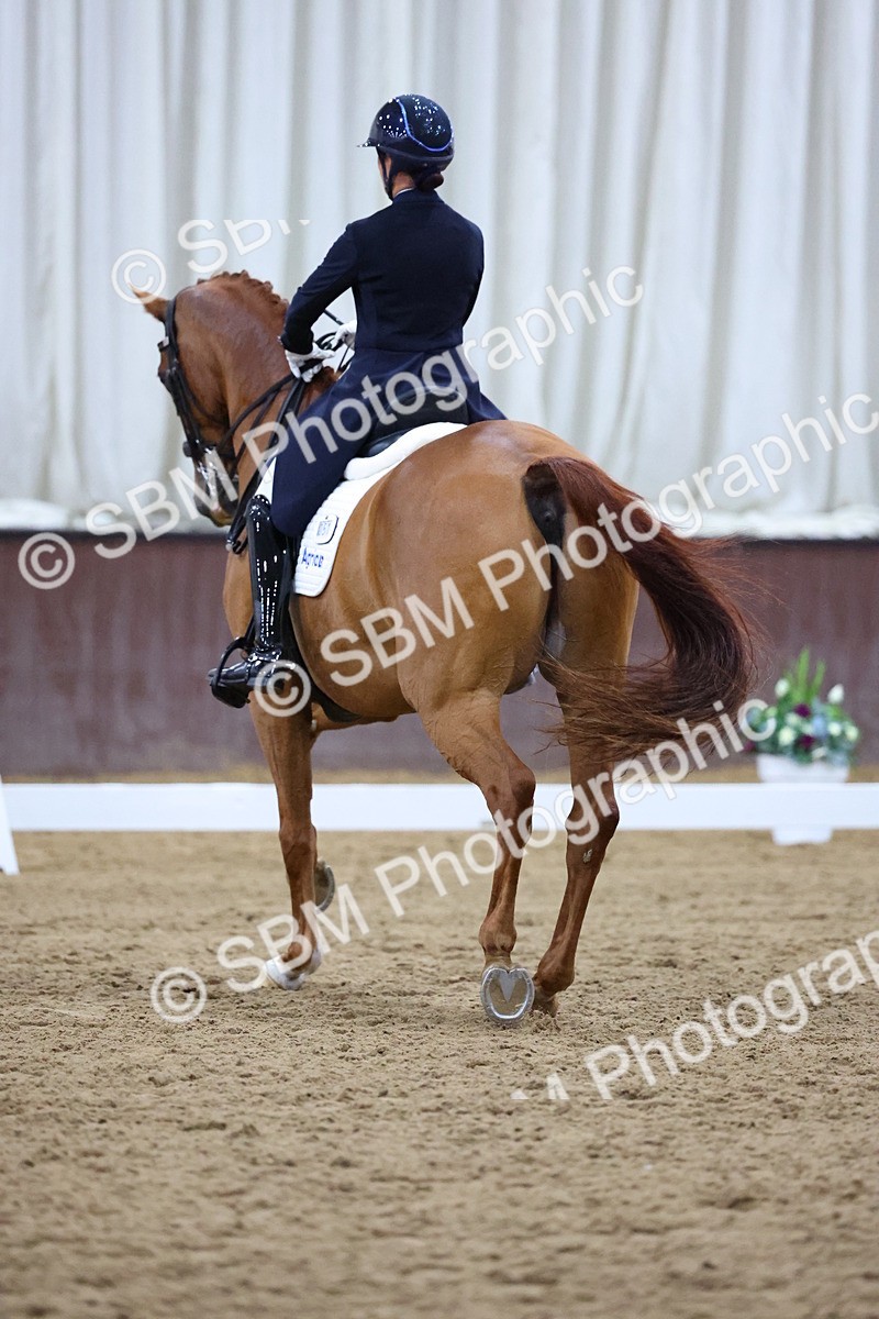 SBM_009818 - Class 14 - FEI Grand Prix - 19.27-20.27