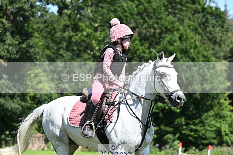 240729B-143846-02823 - Abbie's Group XC