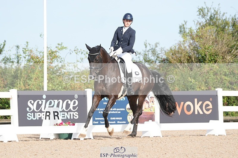 250906-093059-01140 - 083-Chloe.BakerFirst.Date.III