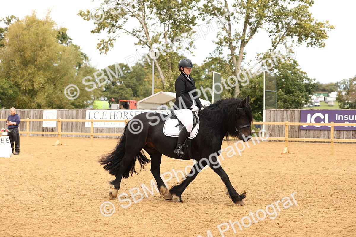 SBM_03567 - D1 - Small Tour Championship Intro 1