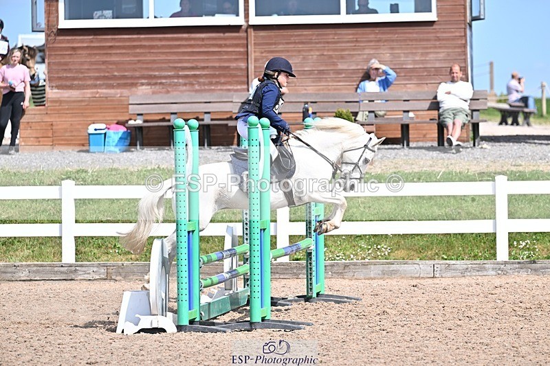 250517-151340-01592 - 70cm