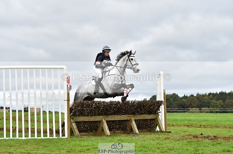 231021-131754-18386 - 445-CRUISING.BORO-Lucy.Knight-SC+XC