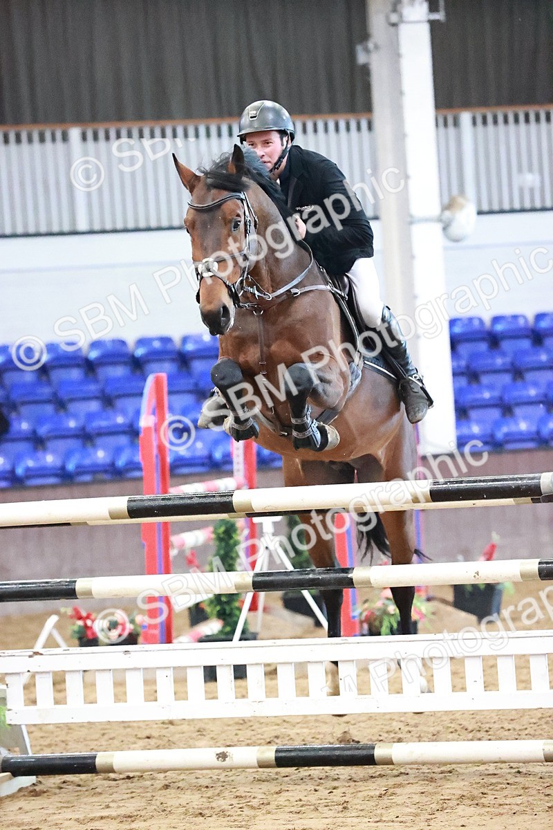 SBM_002914 - Class 11 - Senior Foxhunter 1.20m