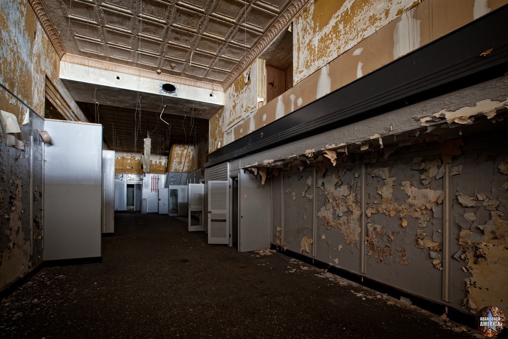 Kaufmans Department Store (Baltimore, MD) | Lost in Shadows - Kaufmans Department Store