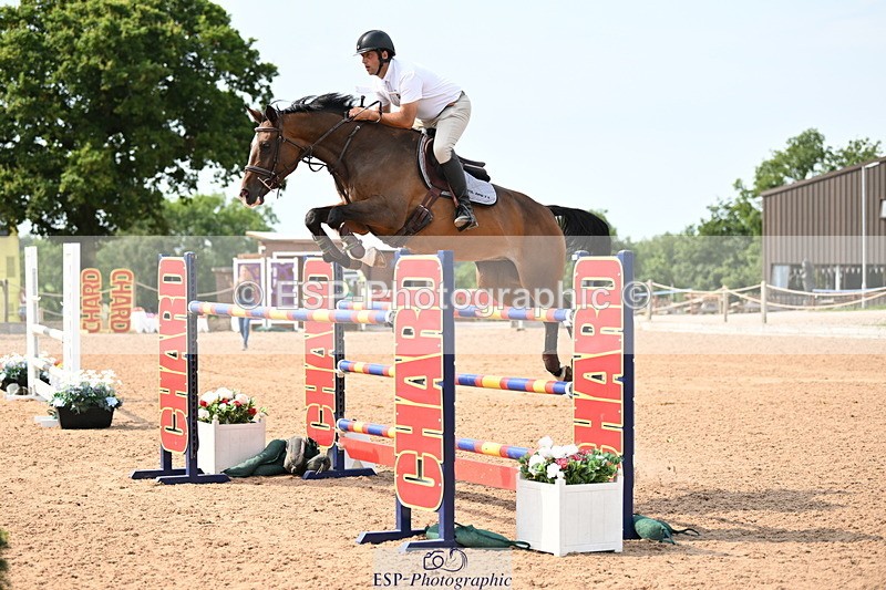 240801A-153739-02607 - Cls 5 National 1.30m Open