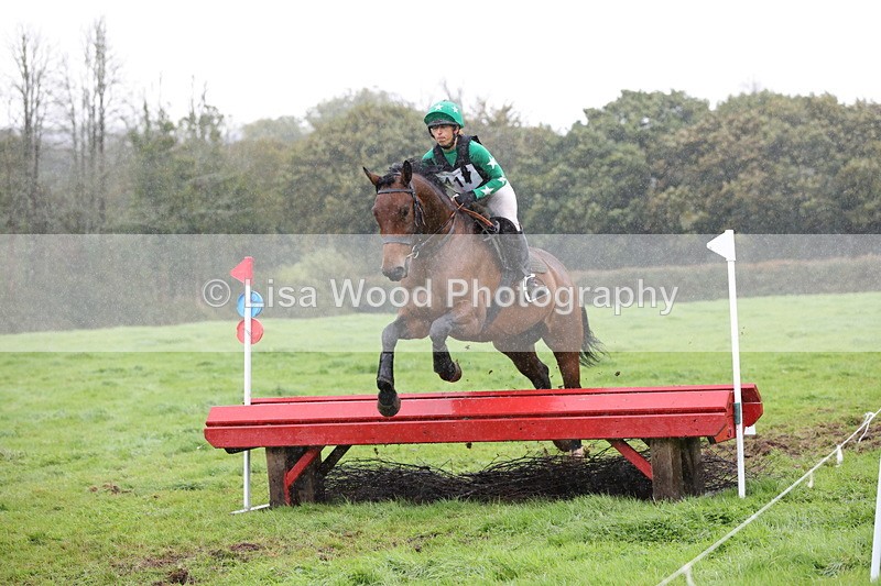 1X9A1875 - Class 4: 80cm Red Table