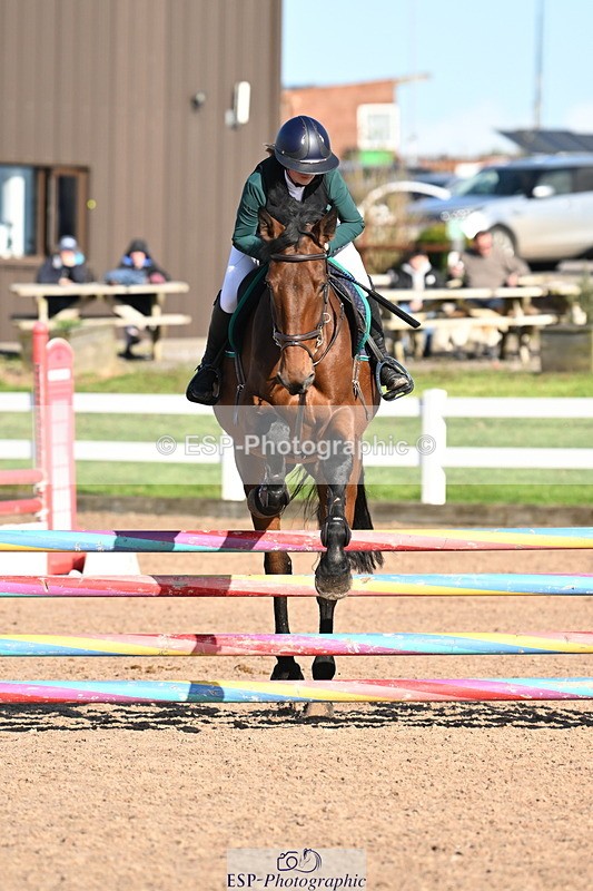 241026A-143545-01365 - SAT Cls 16-18 Children on Horses