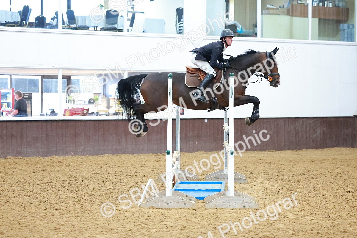 SBM_001944 - Class 5 - Senior Foxhunter 1.20m