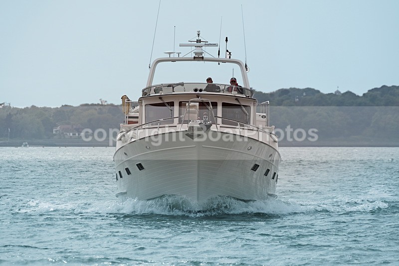 170507 OZMAIDEN 1Y3A8379 - Motor Yachts