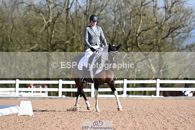 240323A-090911-00858 - MyQuest Intro A