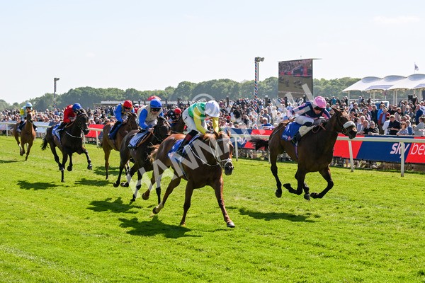 160525-Race 3-Kon Tiki-6442 - Race 3 3.13pm Sky Bet Fillies' Stakes