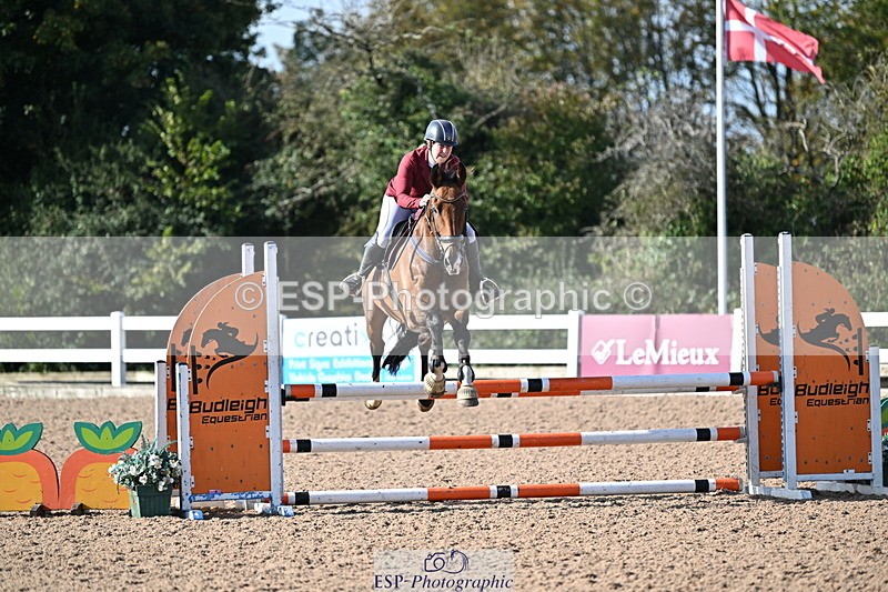 241004A-105303-01413 - Fri 07 Snr Brit Nov & 90cm Open