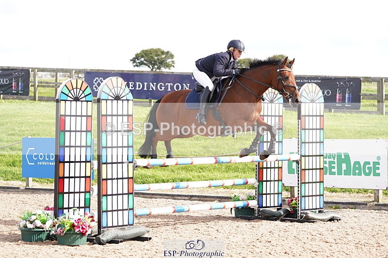 241004A-115018-00341 - Fri 02 Snr 1.05m Open