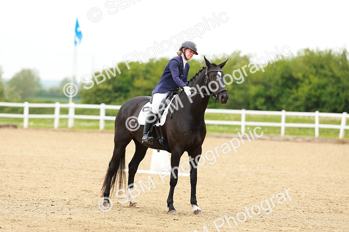 SBM_004748 - Class 15 - Novice 5