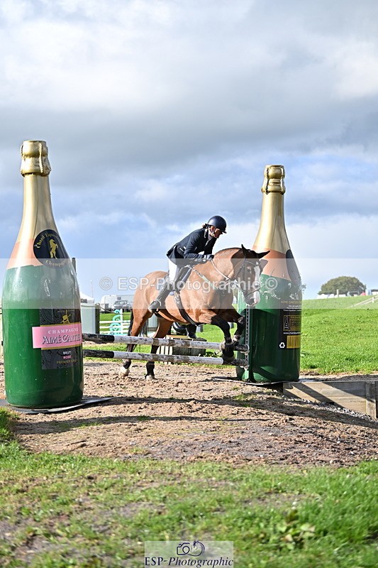 240912A-165913-02678 - Cls 7 Snr 90cm Open Speed Derby