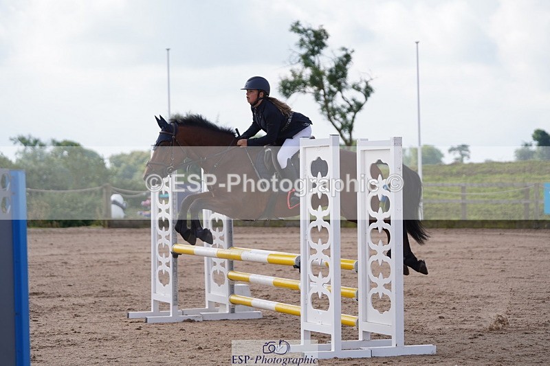 240713A-094946-00119 - Cls 3 A&B Pony BN & 80cm Open