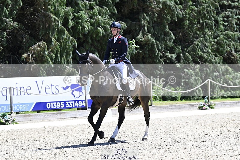 250522A-135832-04218 - D-404-Tom.Jackson-PLOT.TWIST.B