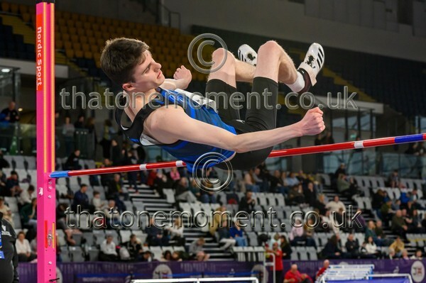 AgeInd25SAT-919015 - Field Male