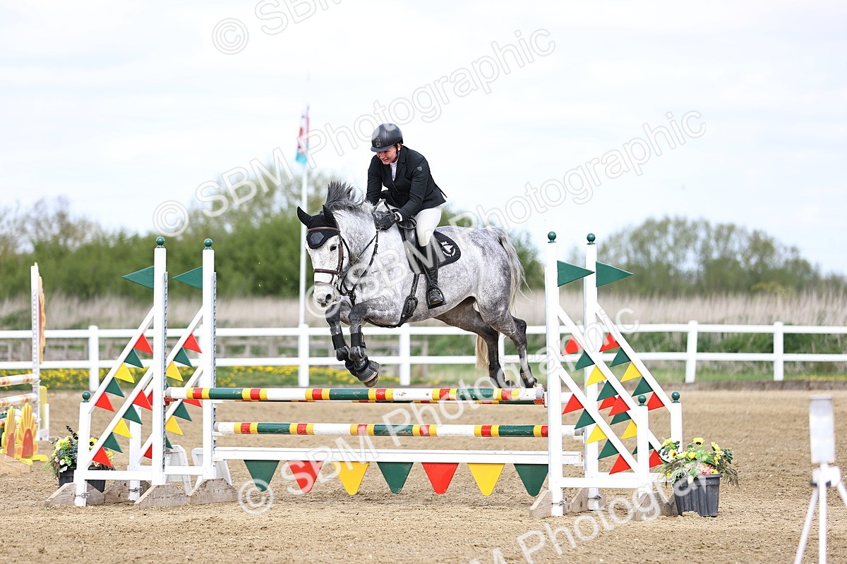 SBM_5245 - Class 9 - Senior British Novice - 90cm