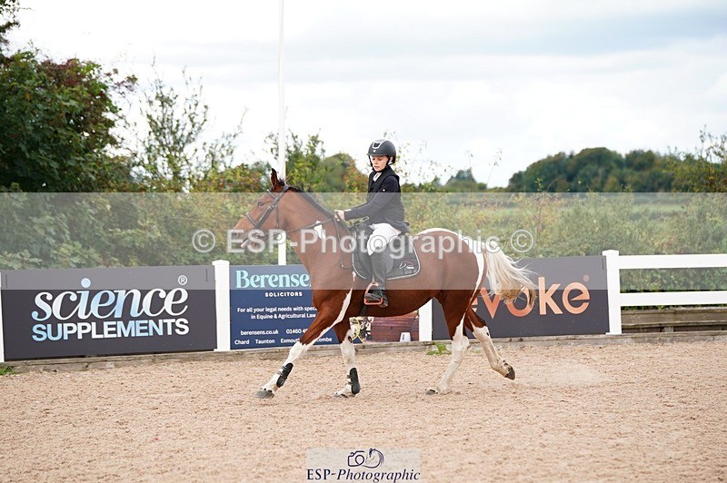 250921-143842-04097 - Cls 27+28 Club and Schools 1m