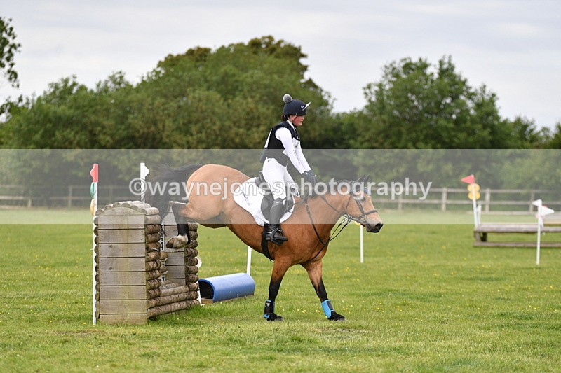 WJ5_3690 - Class 6 80cm