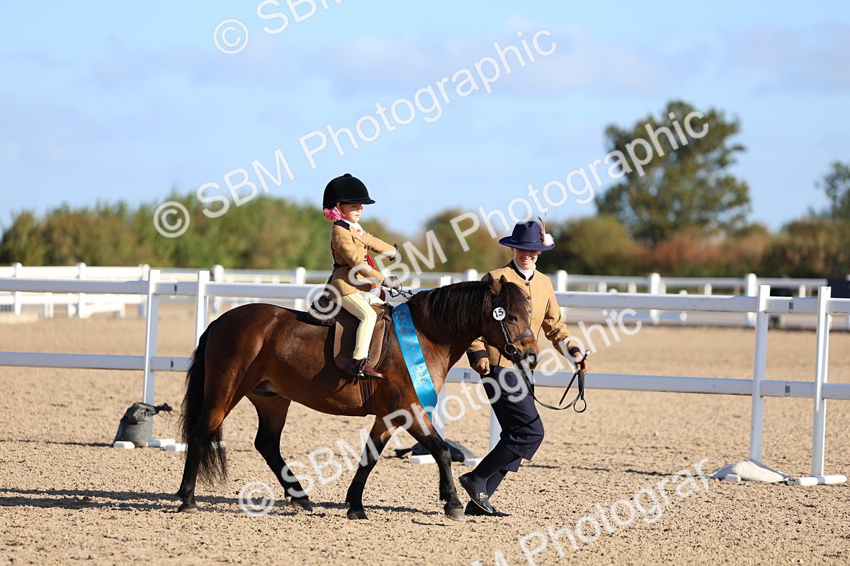 SBM_07870 - Class 301 - Ridden M&M - Small Breeds