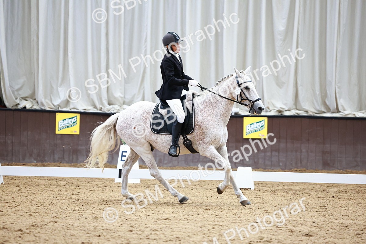 0B8A0501 - Class 4 Novice 4