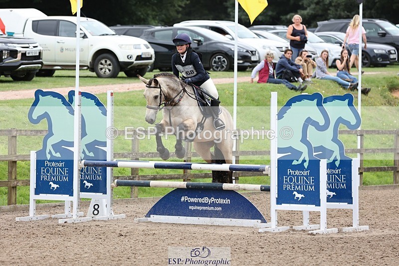 240803-132140-05523 - 168-Ellie_Smart-DEOIRIN_FEAR_BUI