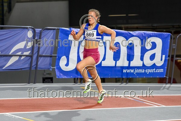 Age26SAT-915863 - Track Female Set Two