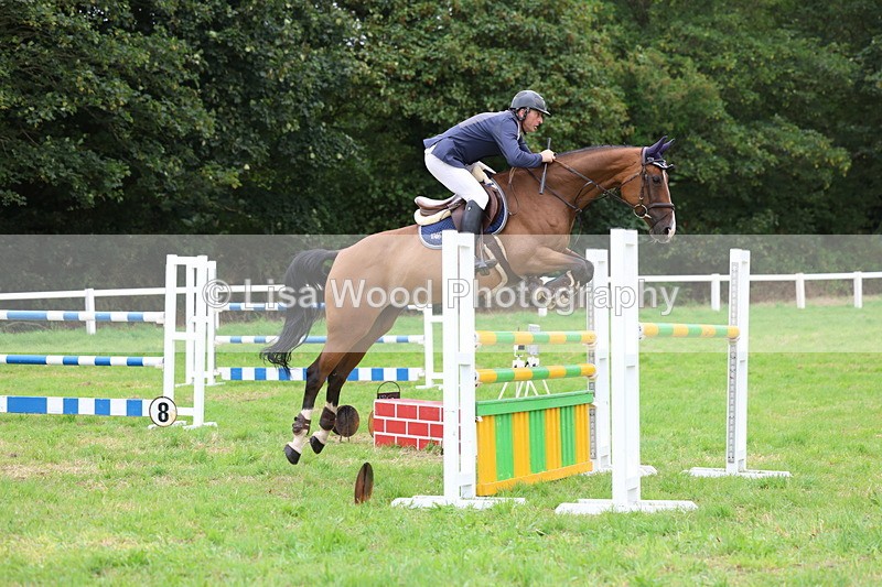3E7A8479 - Class 8: Senior Foxhunter/1.20m open