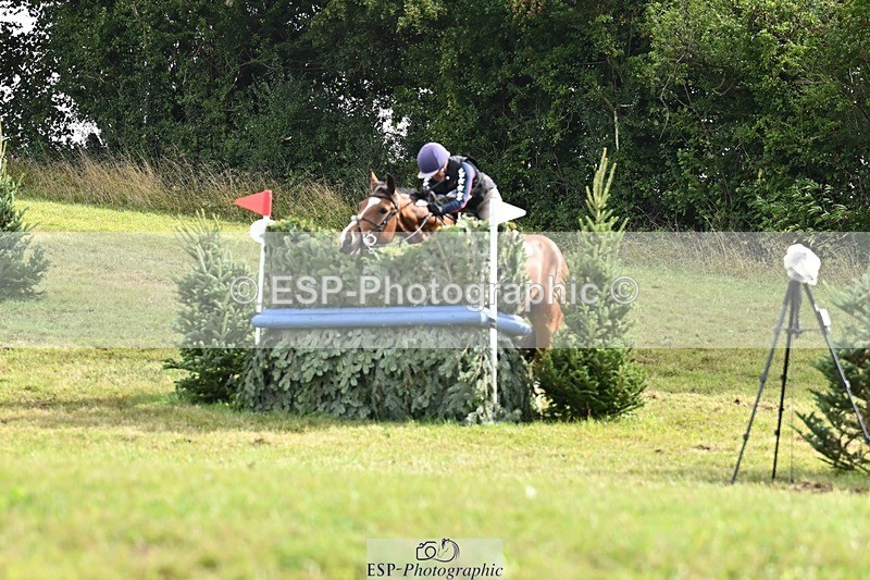 250831-100014-06223 - H-352-Sarah.Marsh